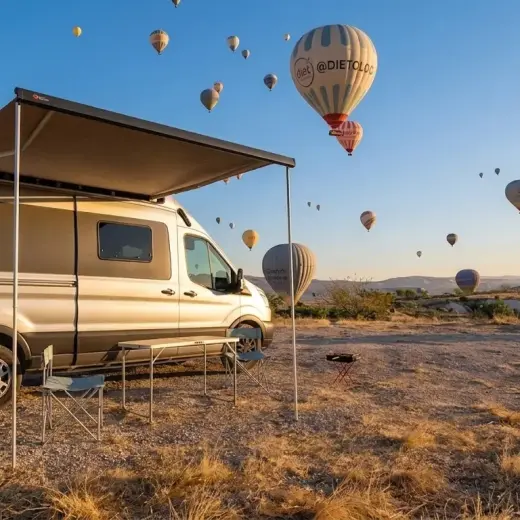 About Nomadic Caravan